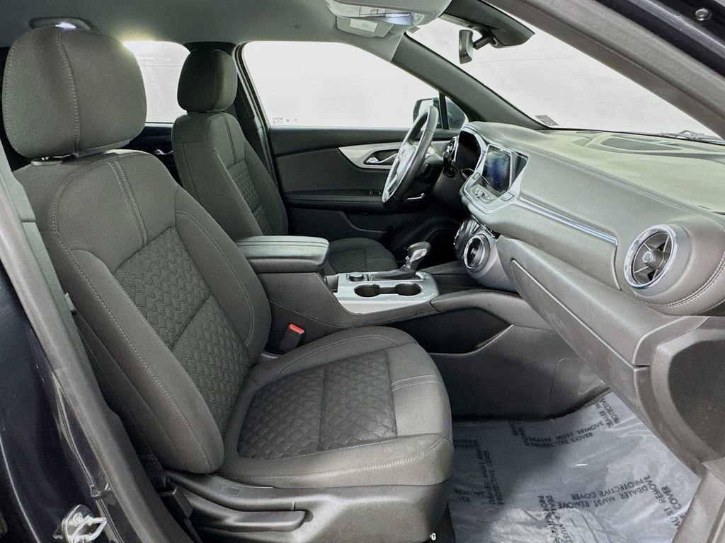 Used 2022 Chevrolet Blazer LT image 43
