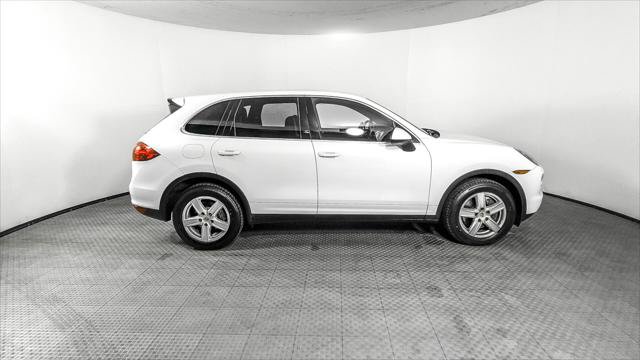 Used 2014 Porsche Cayenne Platinum Edition AWD/4WD image 8