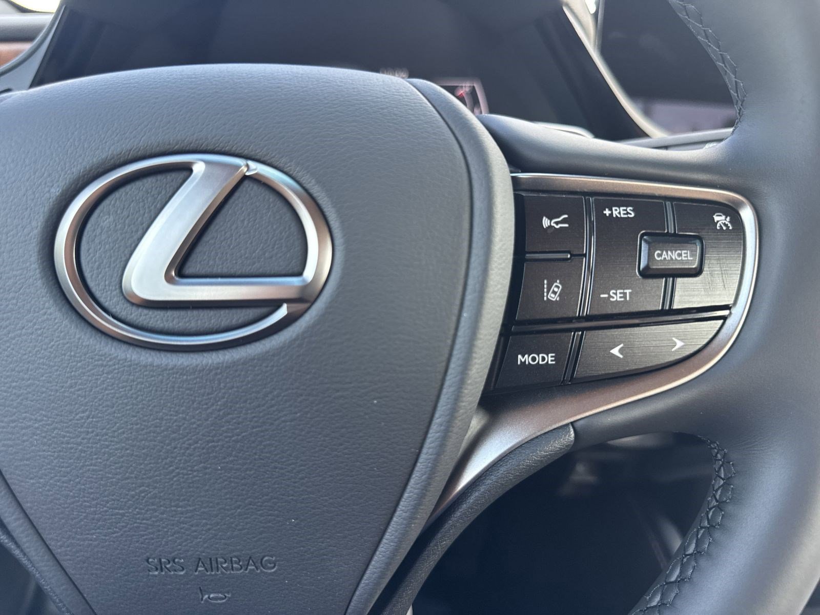 New 2025 Lexus ES 350 w/ Premium Package image 22