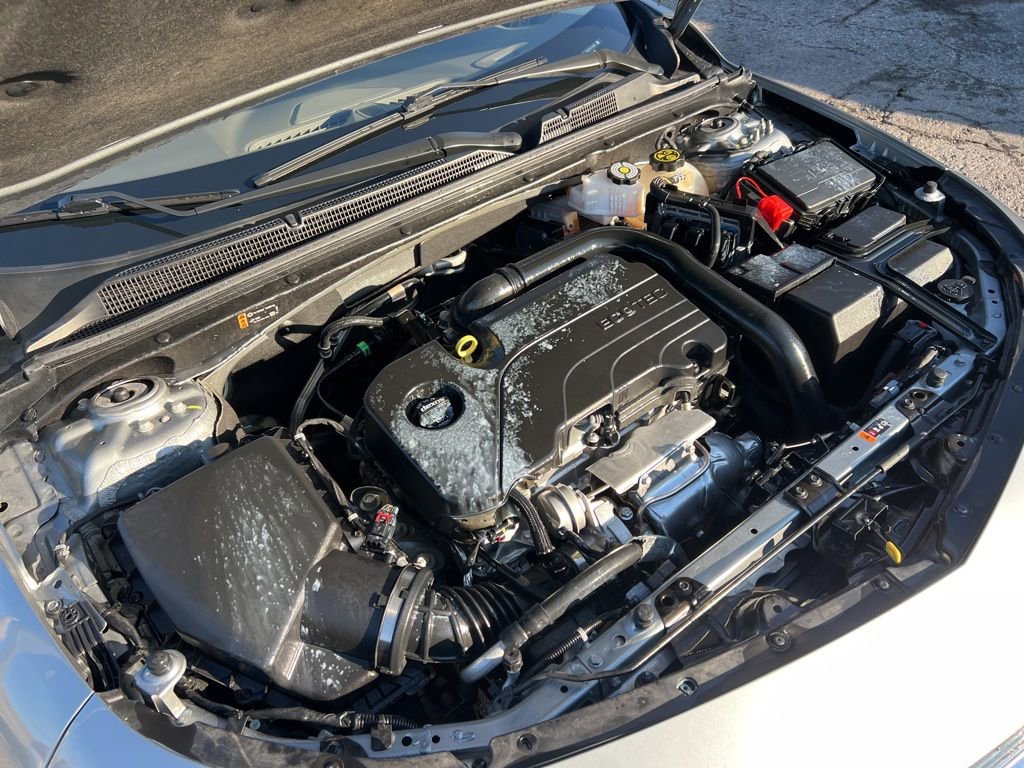 Used 2024 Chevrolet Malibu LT image 12