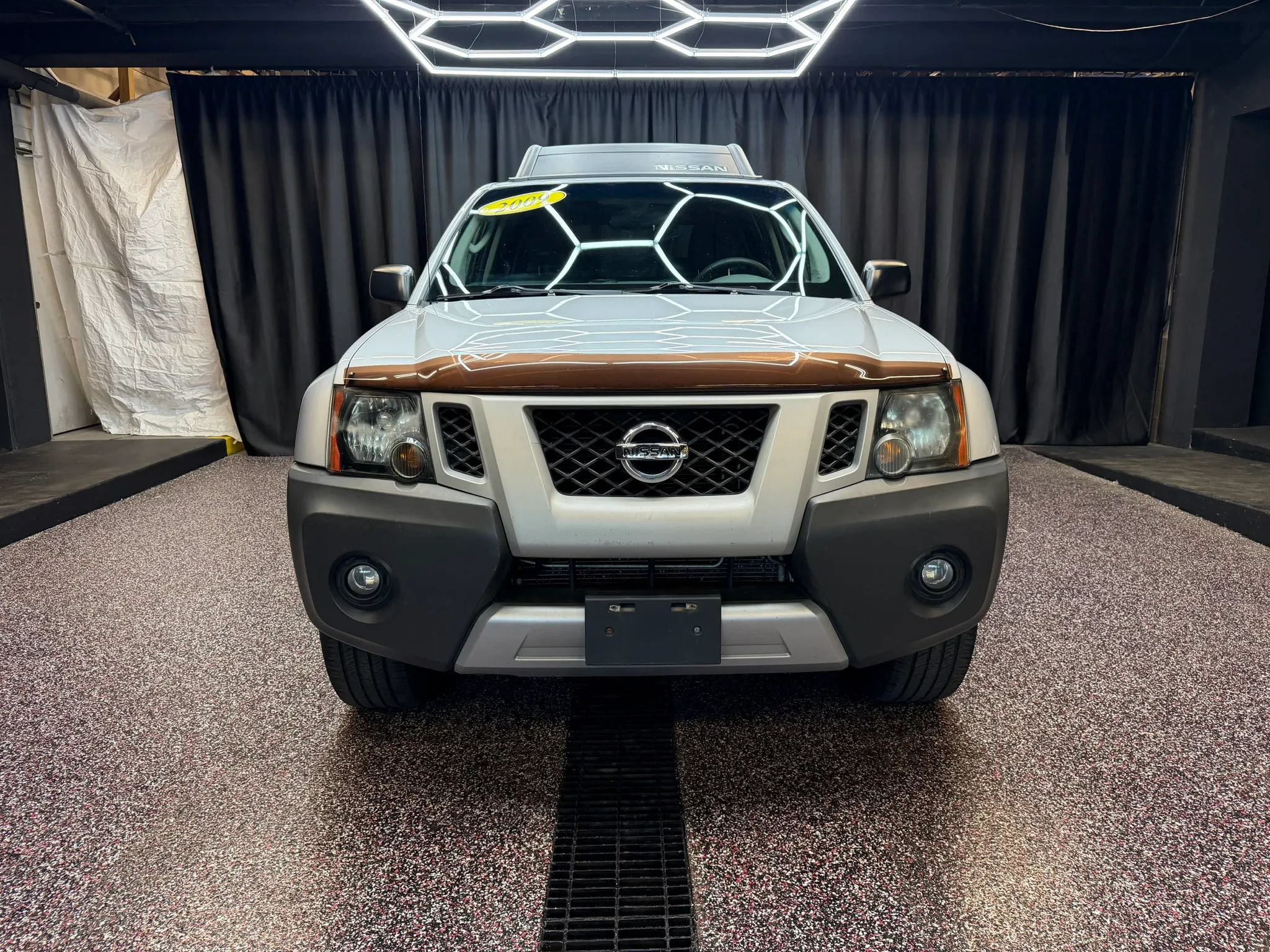 Used 2009 Nissan Xterra S w/ X Gear Pkg AWD/4WD image 2