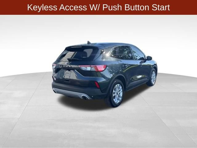 Used 2022 Ford Escape SE FWD image 7