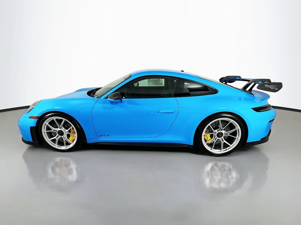 New 2026 Porsche 911 GT3 RWD image 2