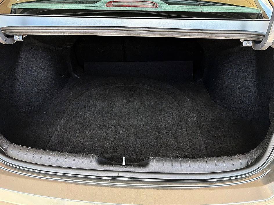 Certified 2025 Hyundai Elantra SEL FWD image 28