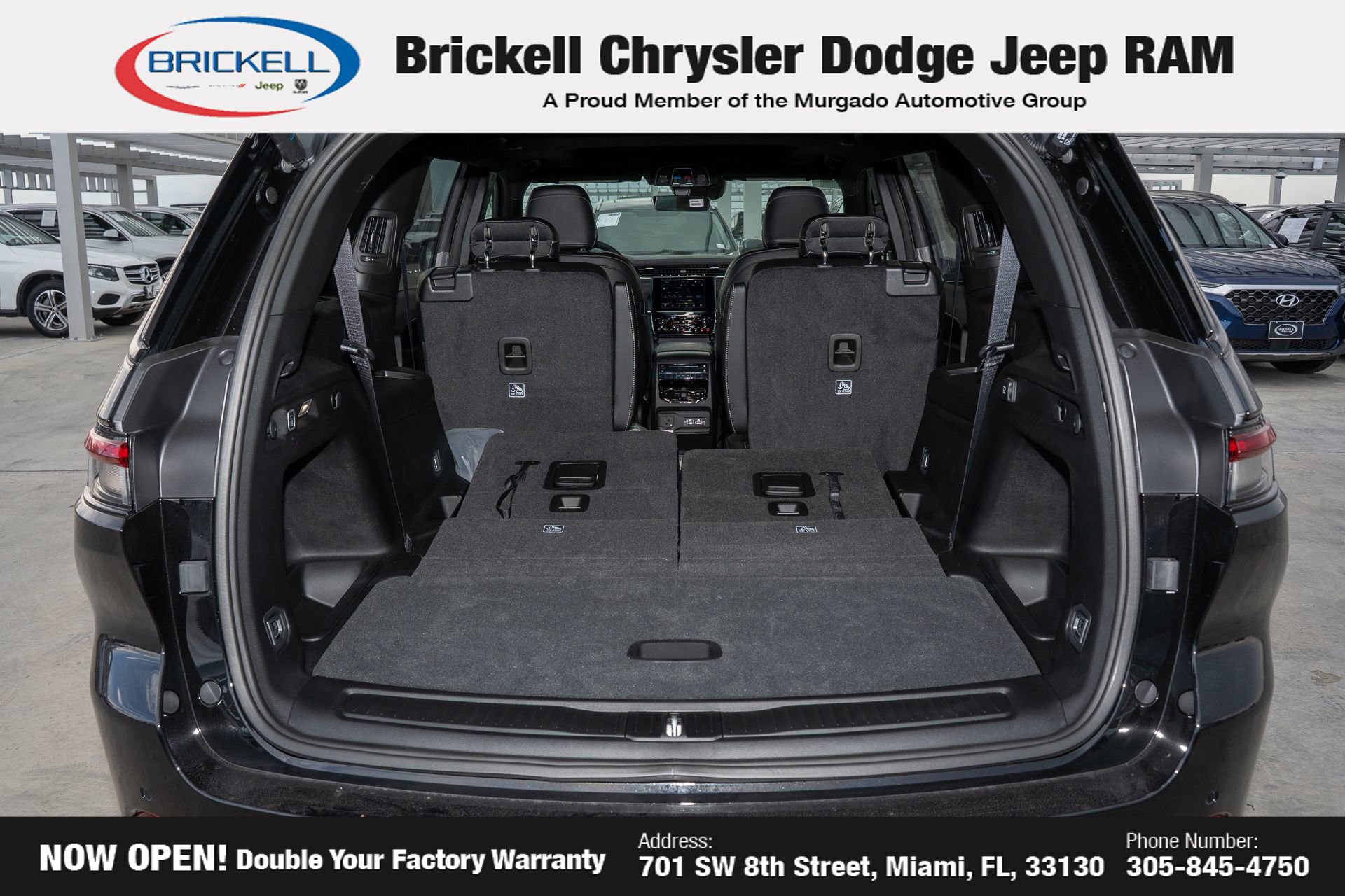 New 2025 Jeep Grand Cherokee L Altitude image 10