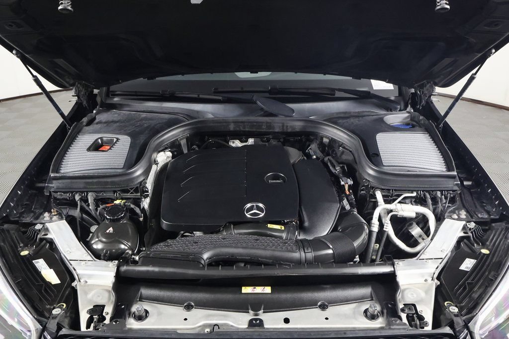 Used 2020 Mercedes-Benz GLC 300 4MATIC image 15