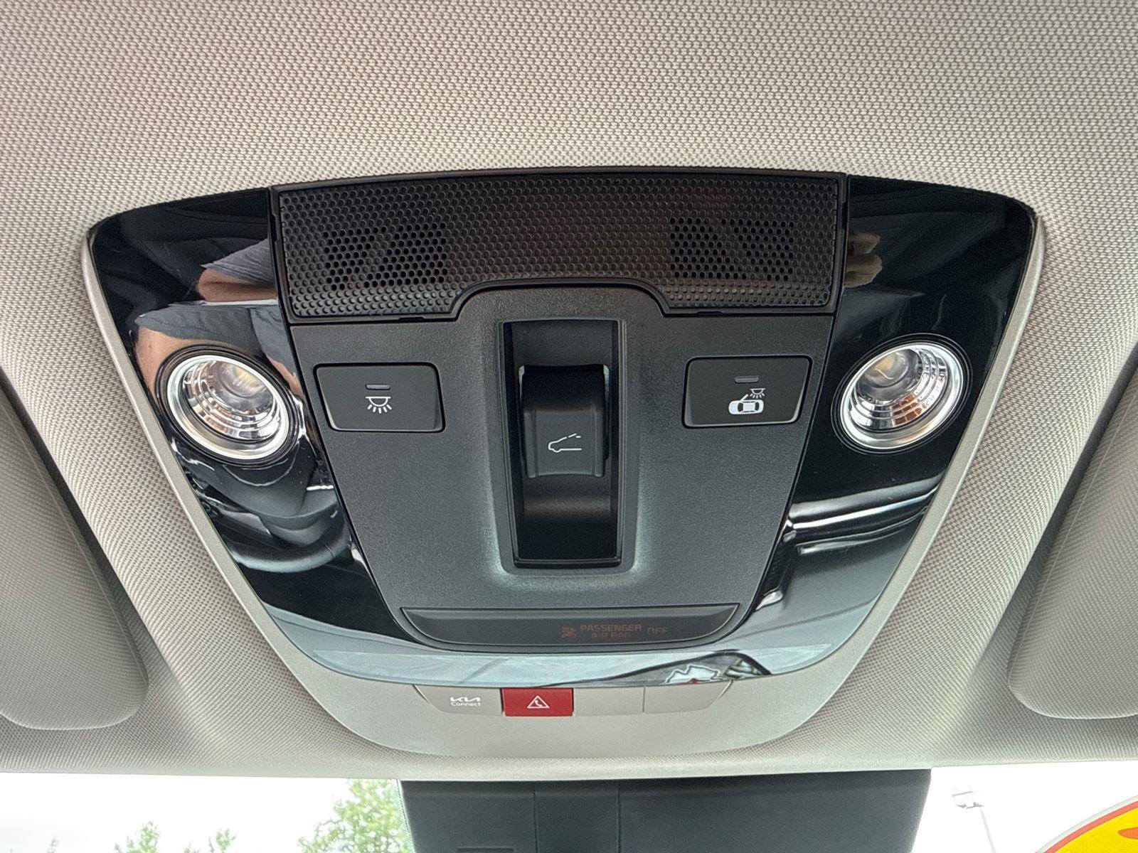 Used 2025 Kia Sportage SX Prestige AWD/4WD image 23