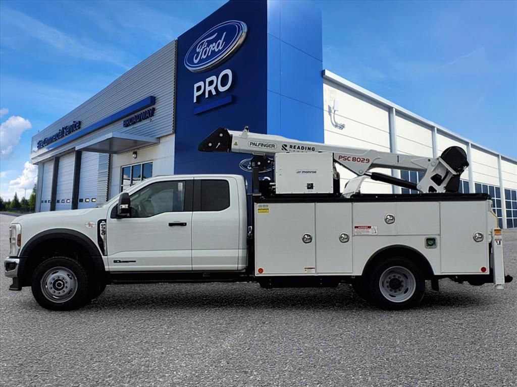 New 2026 Ford F550 4x4 Supercab Super Duty image 16