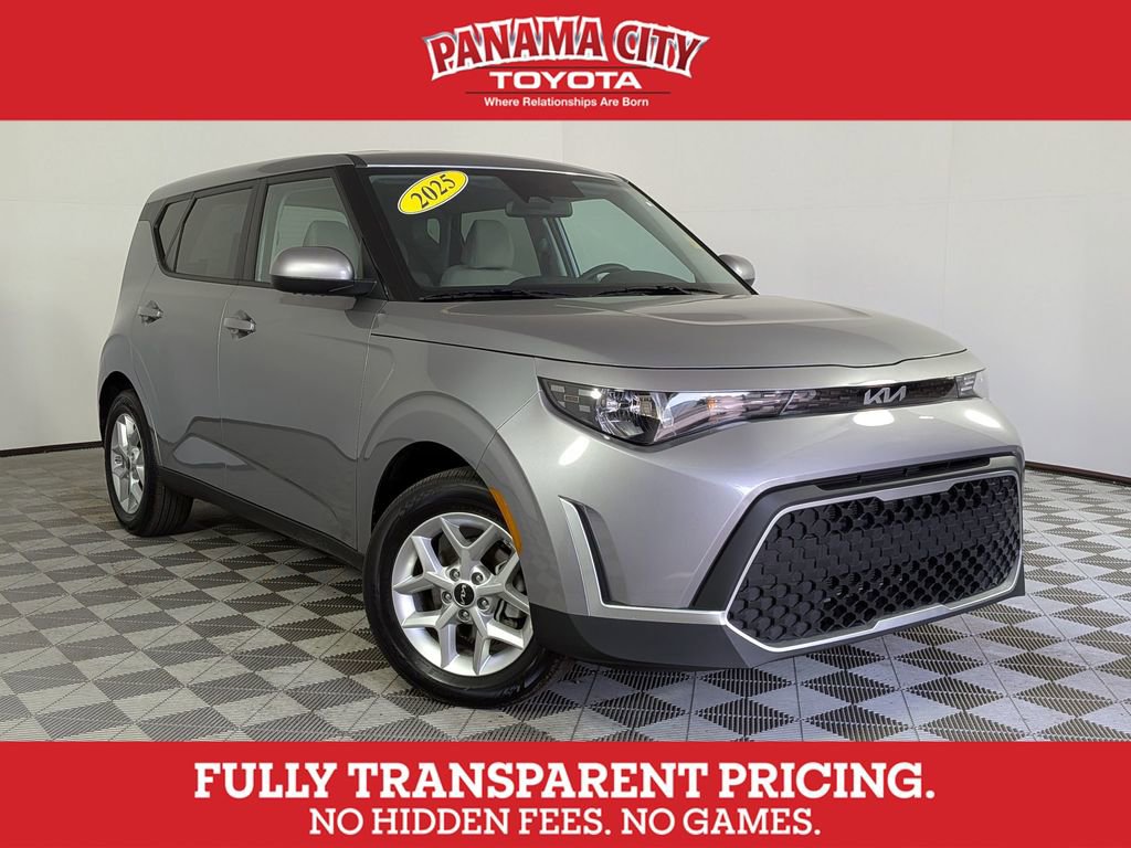 Used 2025 Kia Soul LX