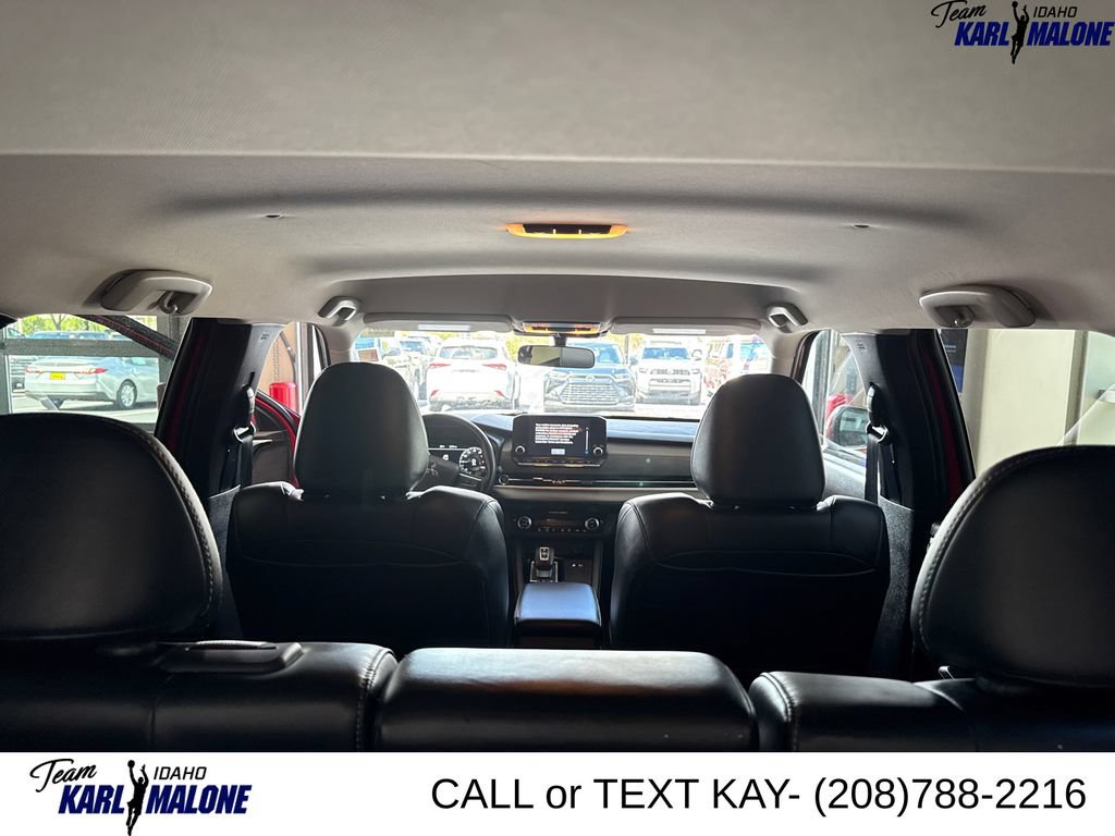Used 2025 Mitsubishi Outlander SE AWD/4WD image 19