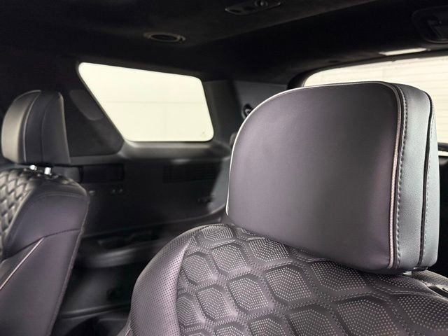 Used 2022 Hyundai Palisade Calligraphy image 25