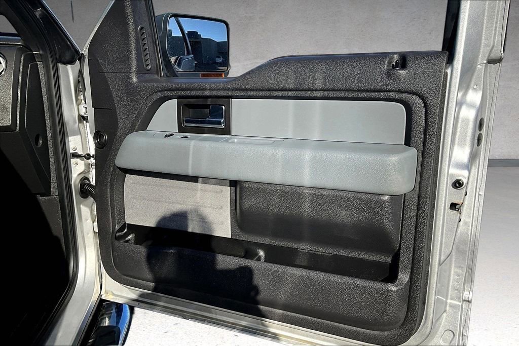 Used 2014 Ford F150 XLT w/ Equipment Group 302A Luxury image 32