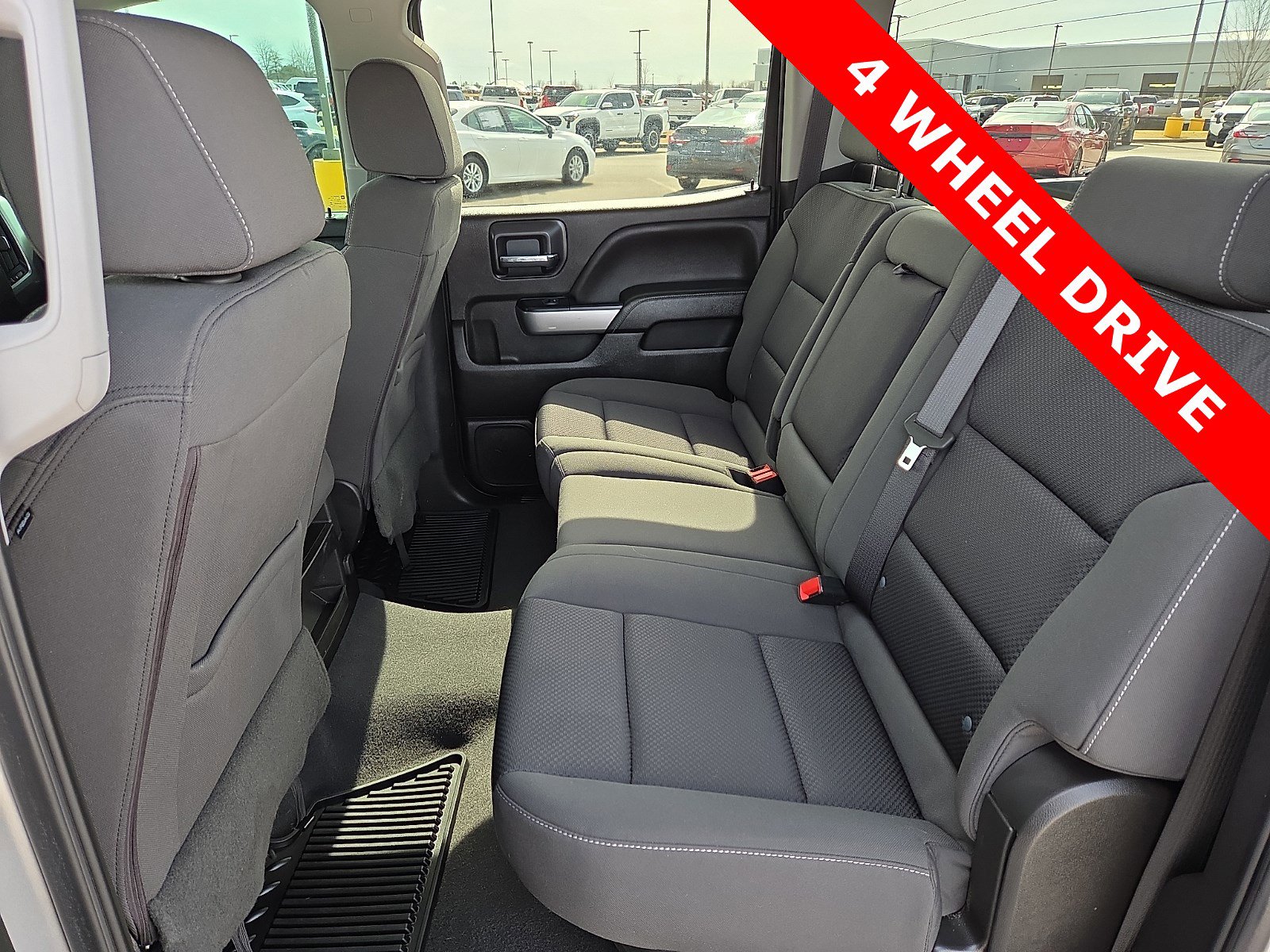 Used 2018 Chevrolet Silverado 1500 LT w/ Texas Edition image 10