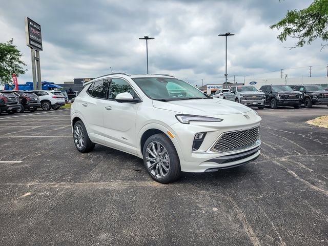 New 2026 Buick Encore GX Avenir w/ Avenir Technology Package AWD/4WD image 2