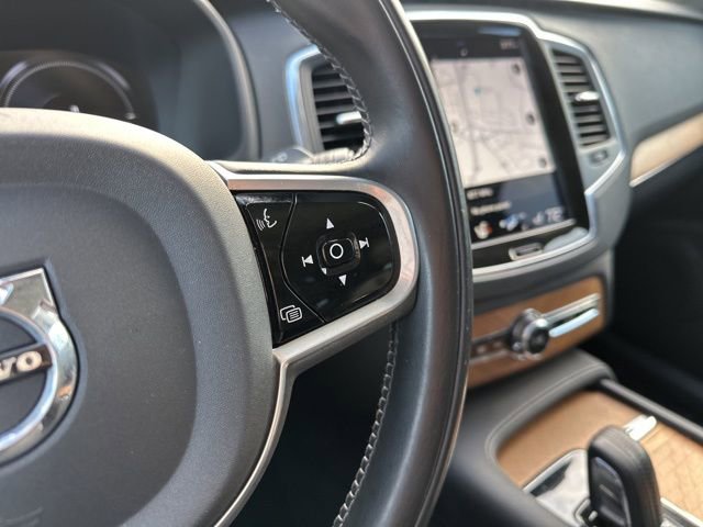 Used 2021 Volvo XC90 T8 Inscription Expression w/ Climate Package image 27