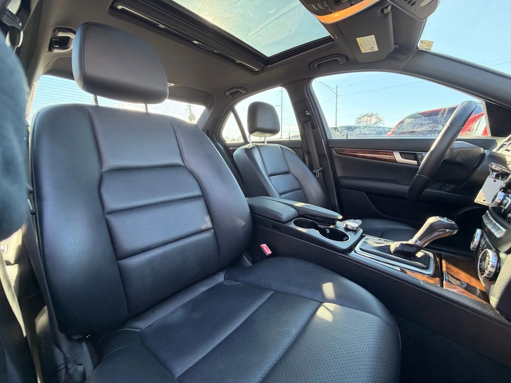 Used 2014 Mercedes-Benz C 300 4MATIC Sedan image 21