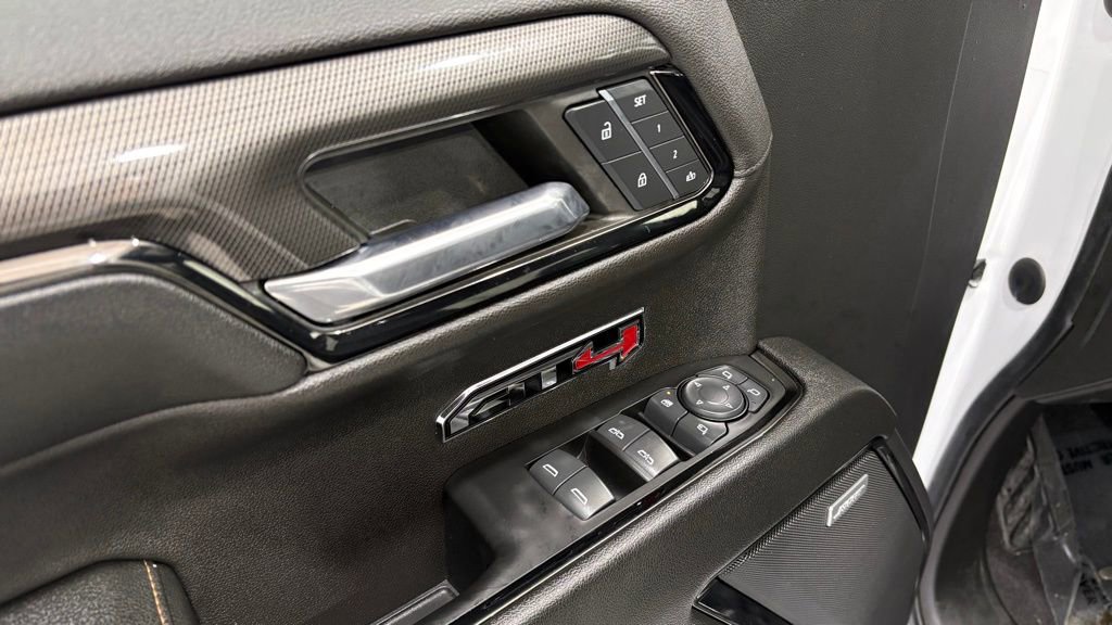 Used 2023 GMC Sierra 1500 AT4 w/ Technology Package image 18