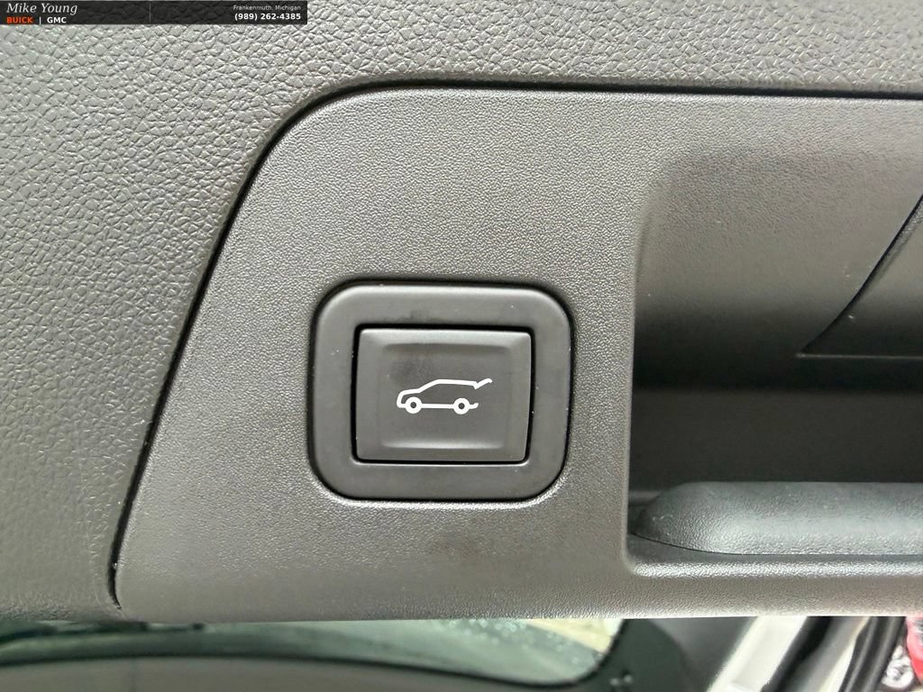 Certified 2023 Buick Envision Essence AWD/4WD image 11
