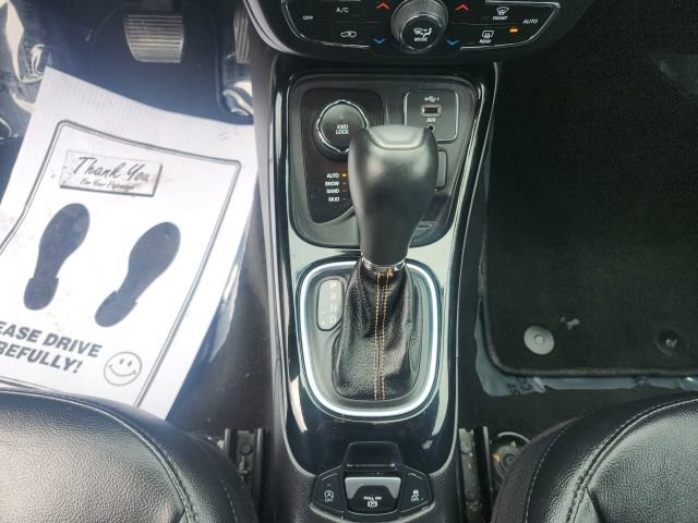 Used 2019 Jeep Compass Limited image 27