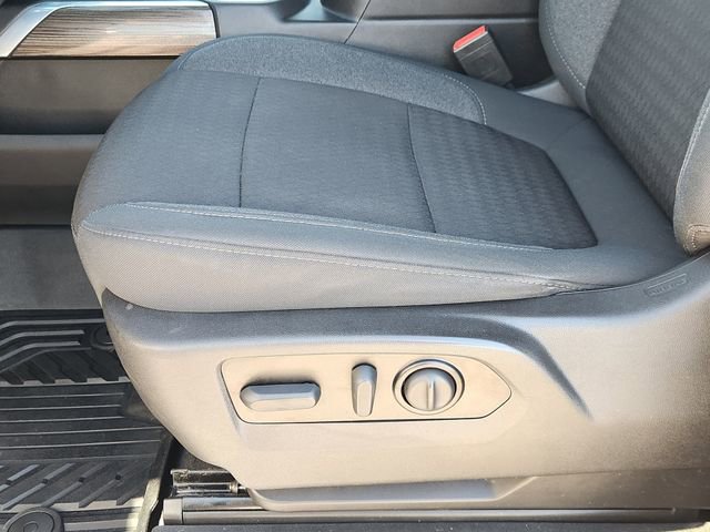 Used 2022 Chevrolet Silverado 1500 RST image 23