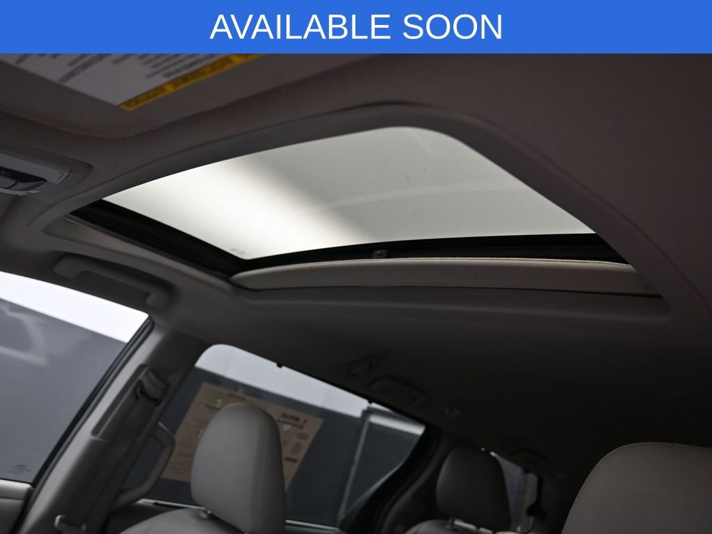 Used 2015 Toyota Sienna XLE AWD/4WD image 24