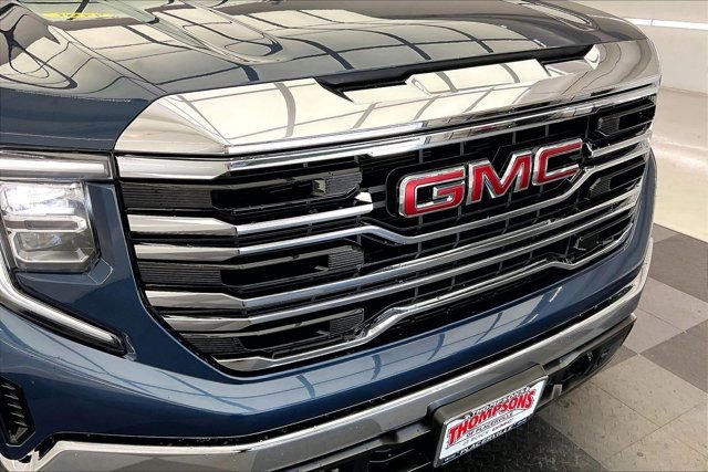 Used 2022 GMC Sierra 1500 SLT w/ SLT Premium Package image 30