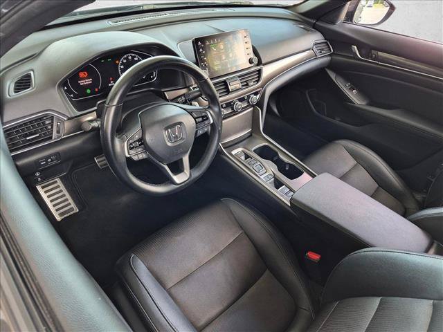Used 2019 Honda Accord Sport image 9