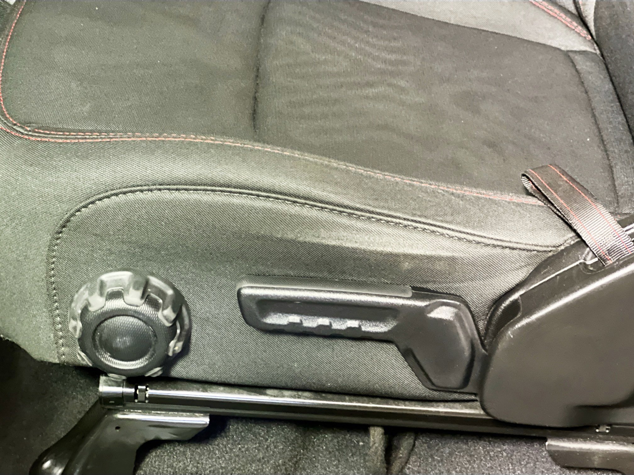 Used 2021 Jeep Wrangler Unlimited Rubicon image 15