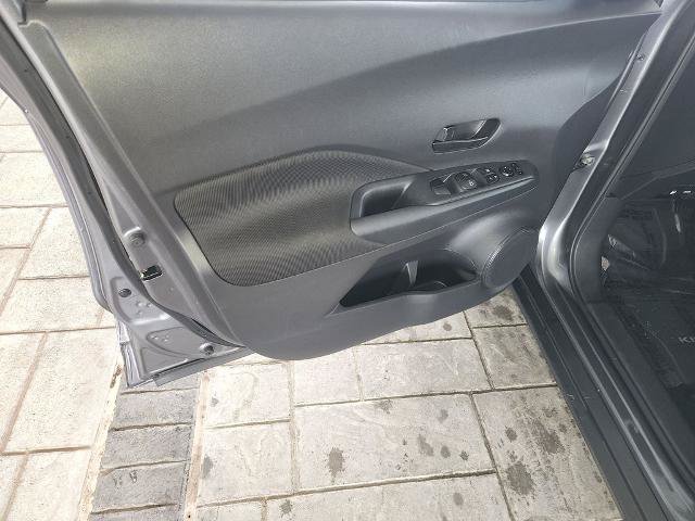 Certified 2024 Nissan Kicks S FWD image 28