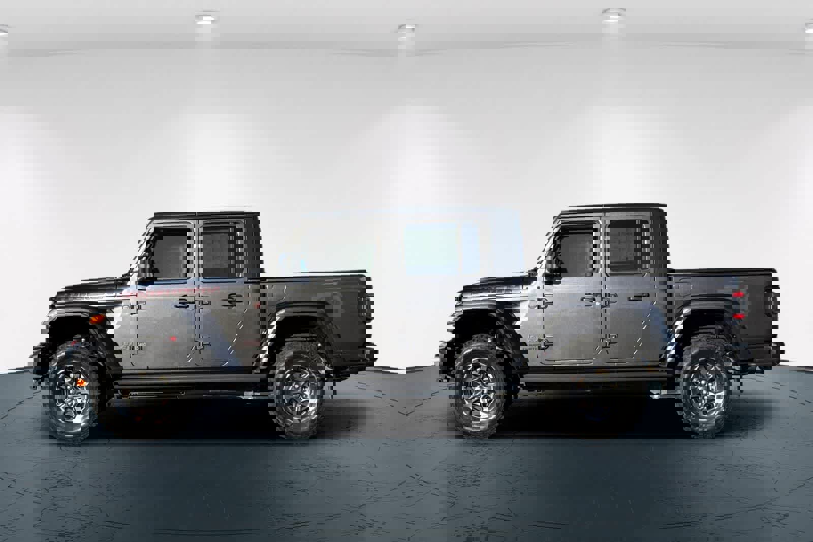 Used 2020 Jeep Gladiator Rubicon image 9