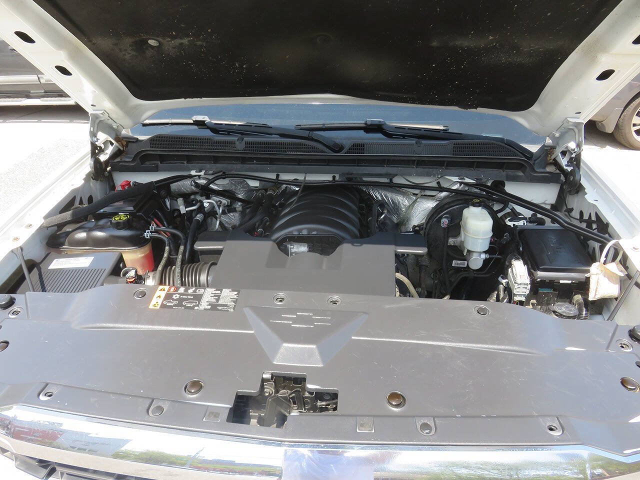 Used 2017 Chevrolet Silverado 1500 LT w/ Texas Edition AWD/4WD image 40