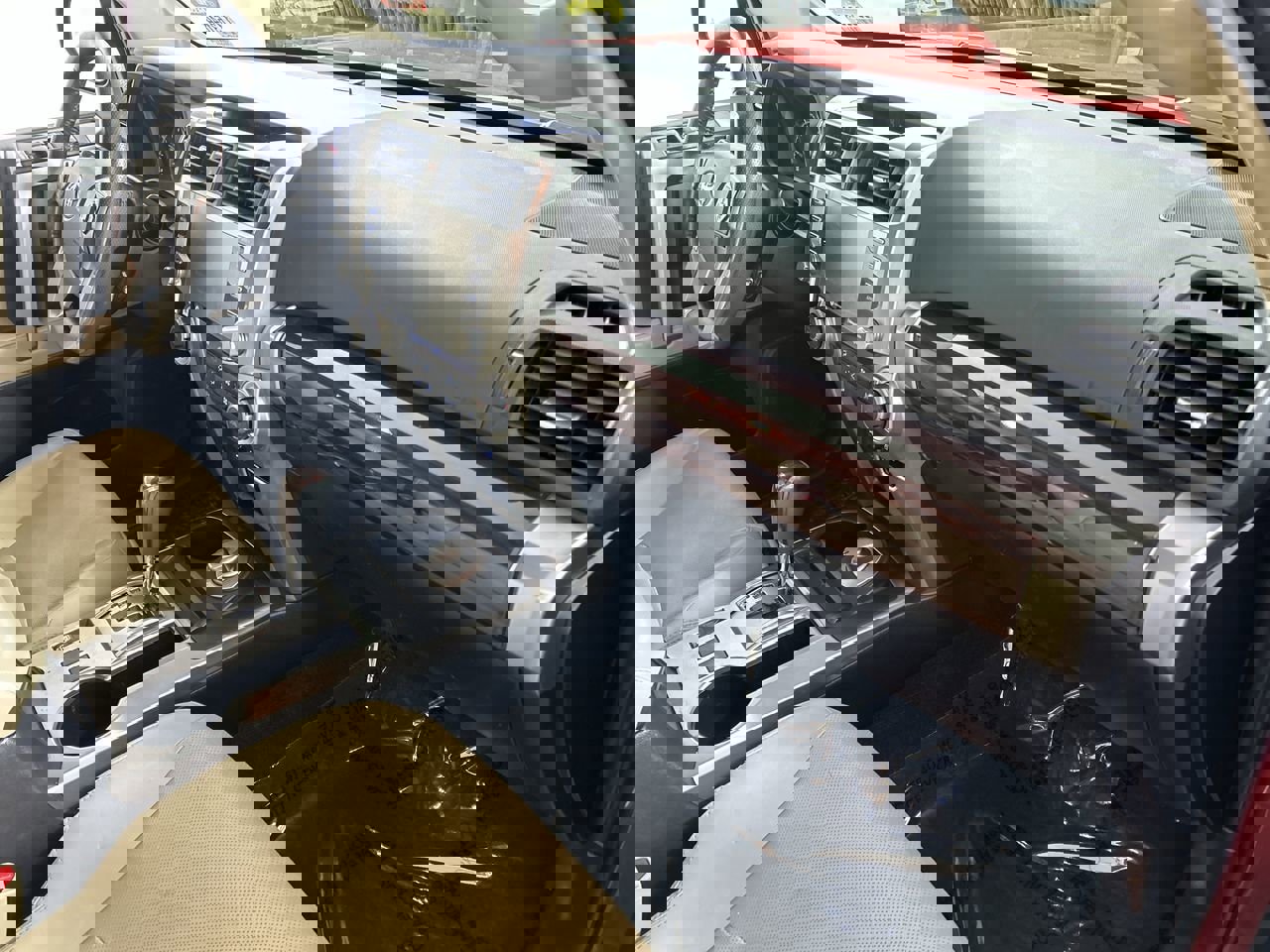 Used 2023 Toyota 4Runner Limited image 27