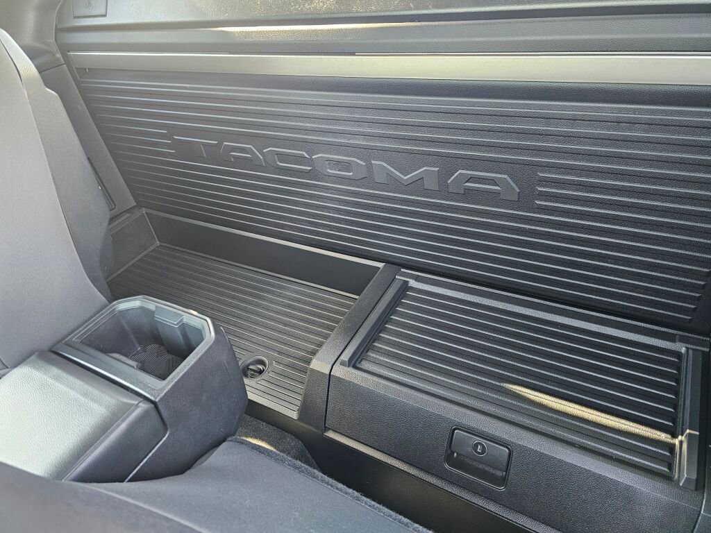 Used 2024 Toyota Tacoma SR RWD image 22