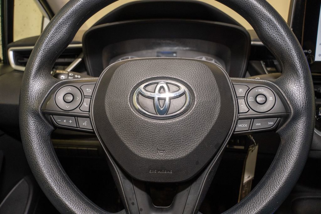Used 2024 Toyota Corolla LE image 17
