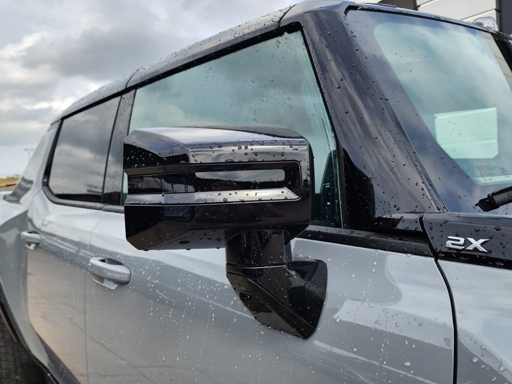 New 2026 GMC Hummer EV 4x4 Crew Cab image 12