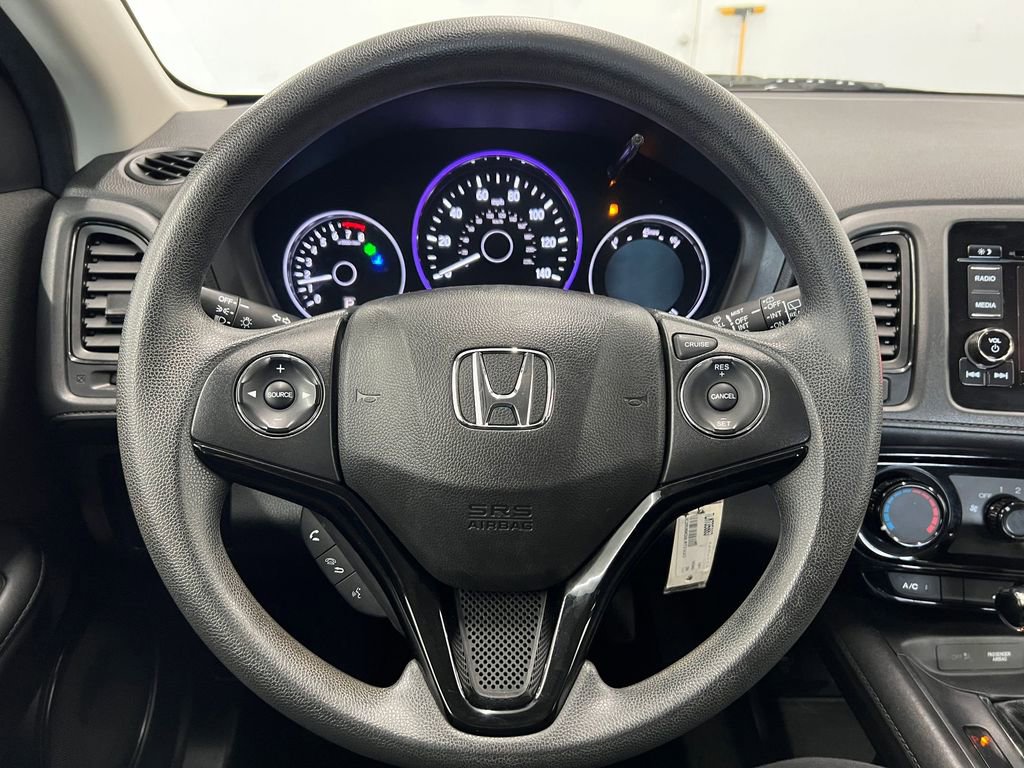 Used 2020 Honda HR-V LX image 14
