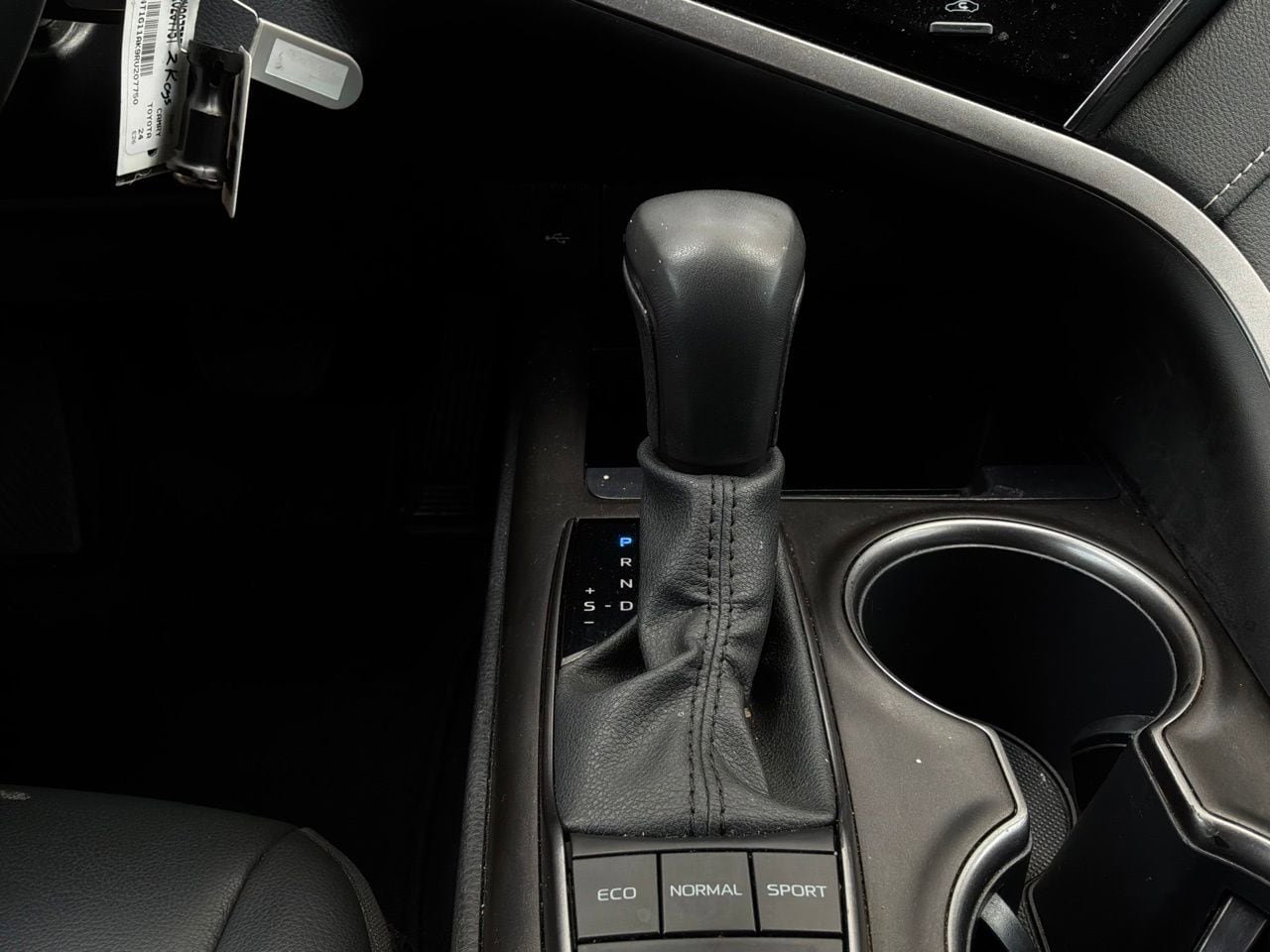Used 2024 Toyota Camry SE FWD image 22