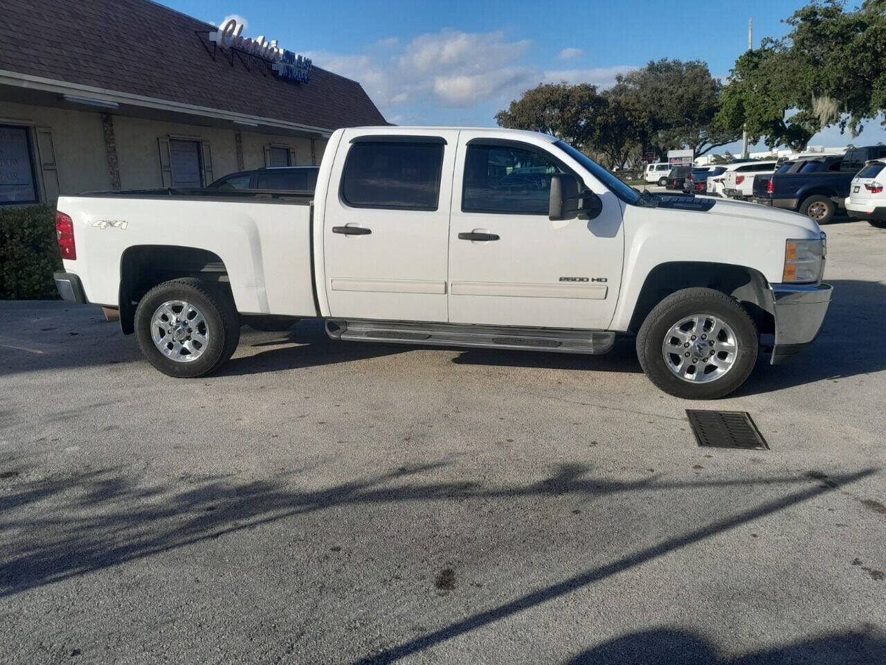 Used 2014 Chevrolet Silverado 2500 LT AWD/4WD image 3