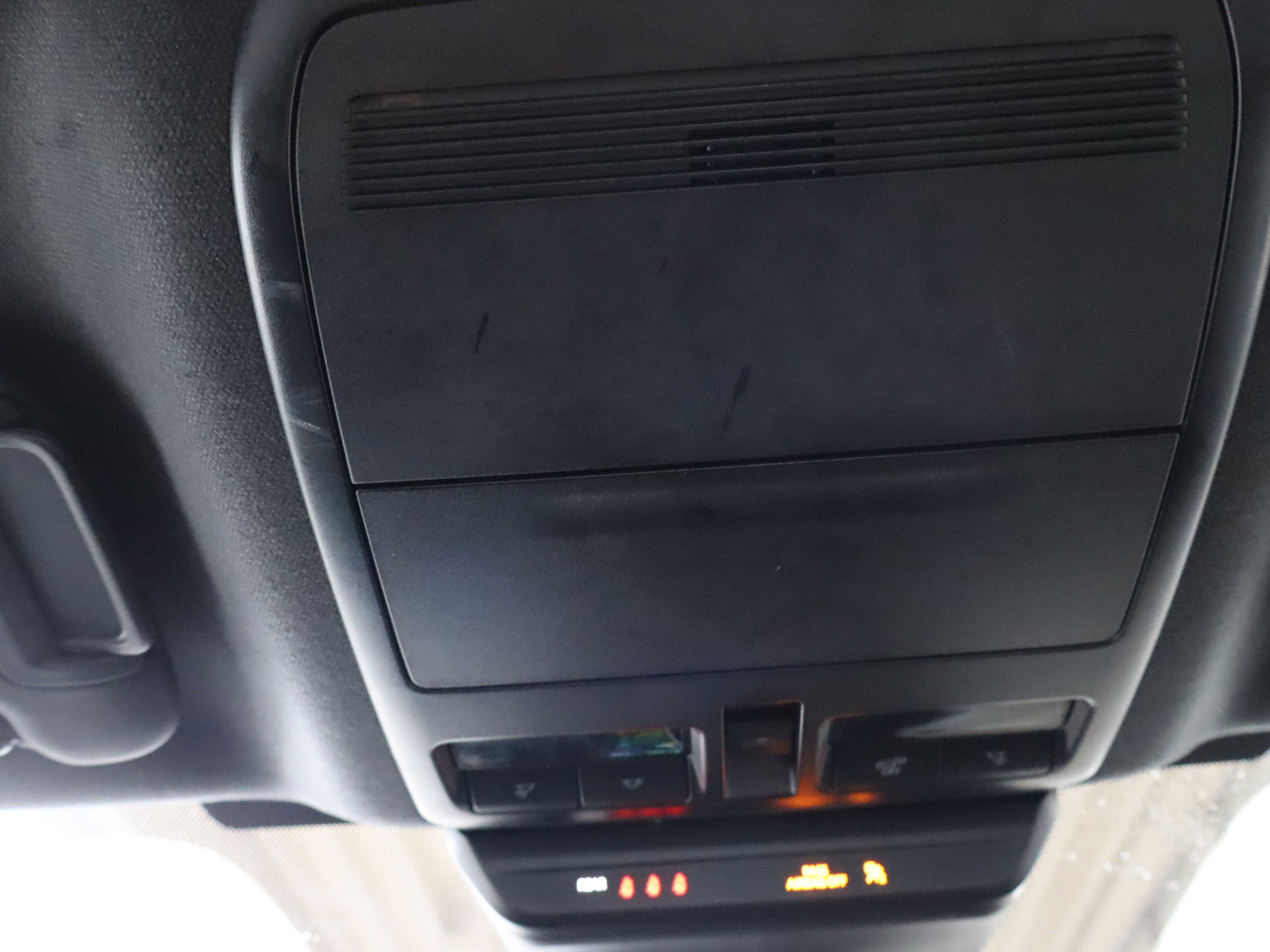 Used 2021 MAZDA MAZDA3 s image 30