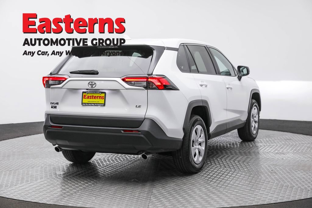 Used 2024 Toyota RAV4 LE image 5