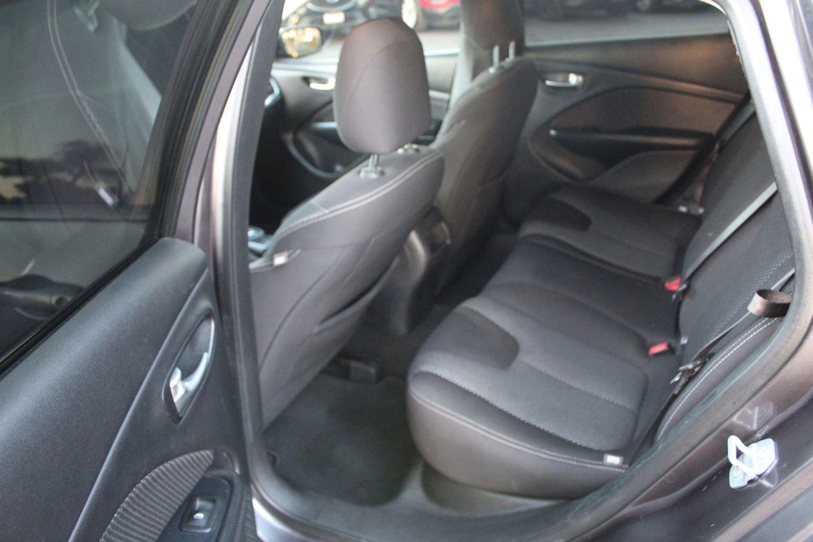 Used 2015 Dodge Dart SXT FWD image 12