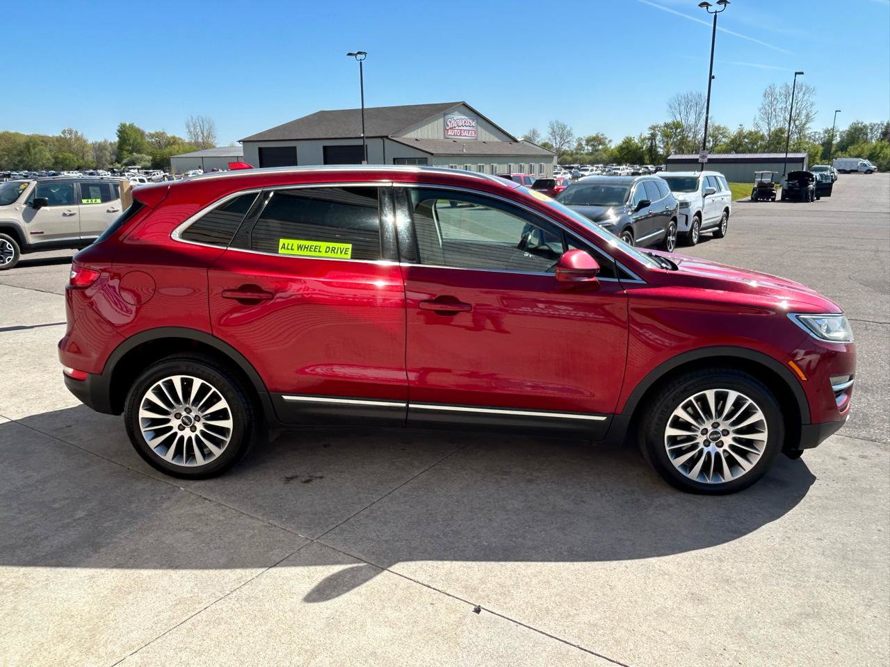 Used 2017 Lincoln MKC Reserve AWD/4WD image 4