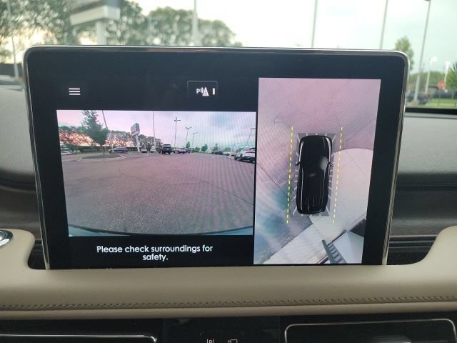 Certified 2024 Lincoln Aviator Reserve w/ Elements Package Plus AWD/4WD image 39