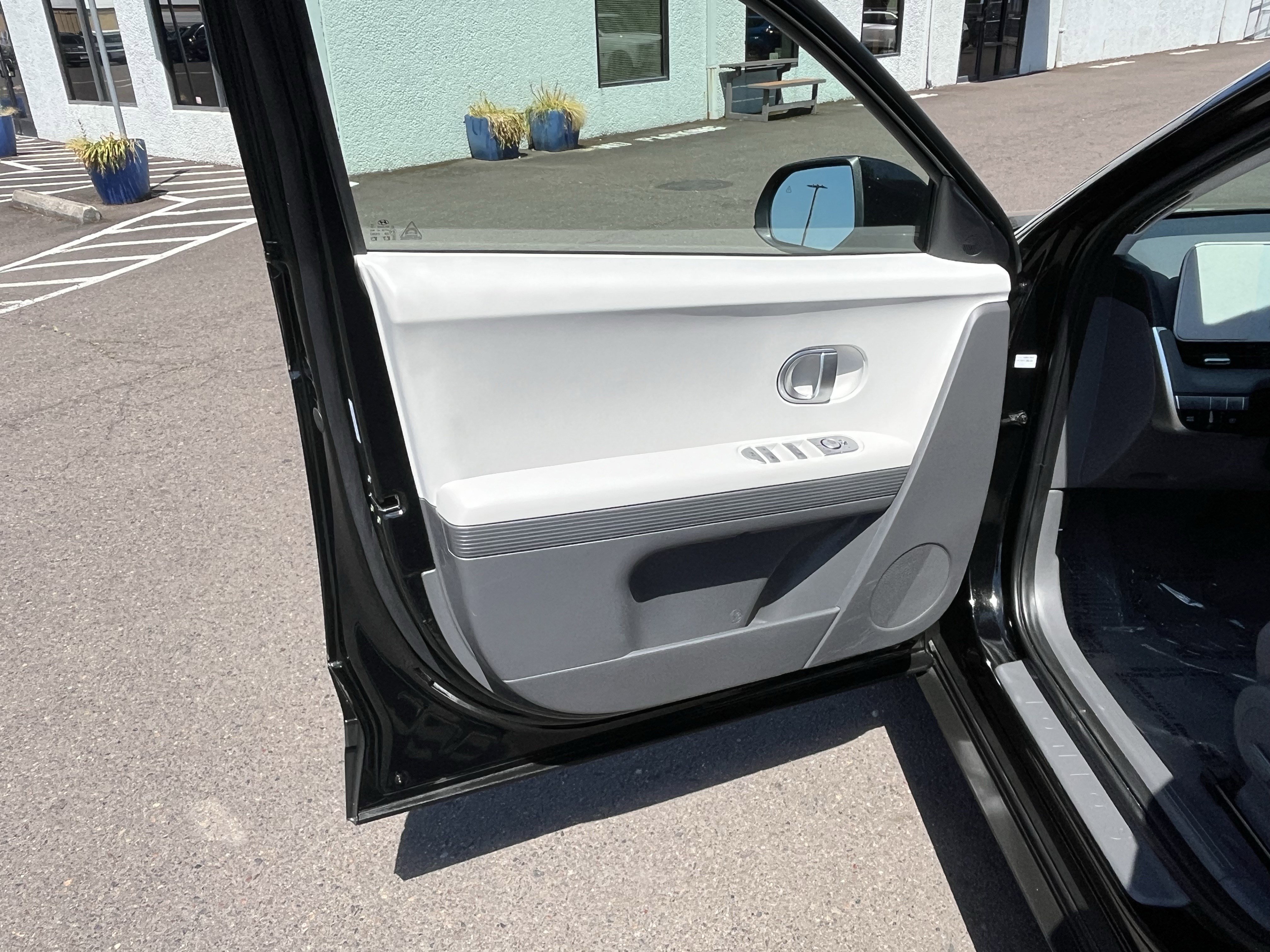 Certified 2024 Hyundai Ioniq 5 SEL AWD/4WD image 16