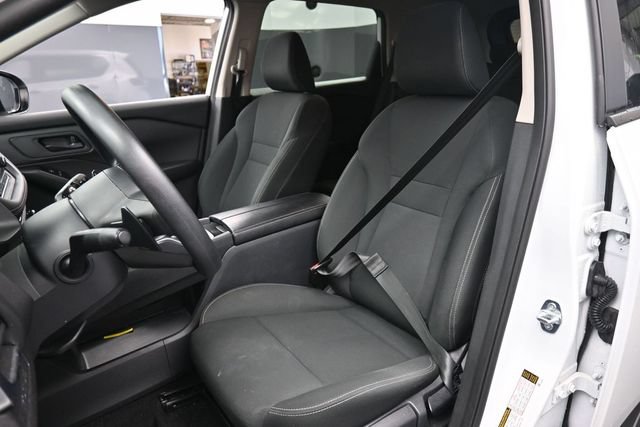 Used 2024 Nissan Rogue S AWD/4WD image 20
