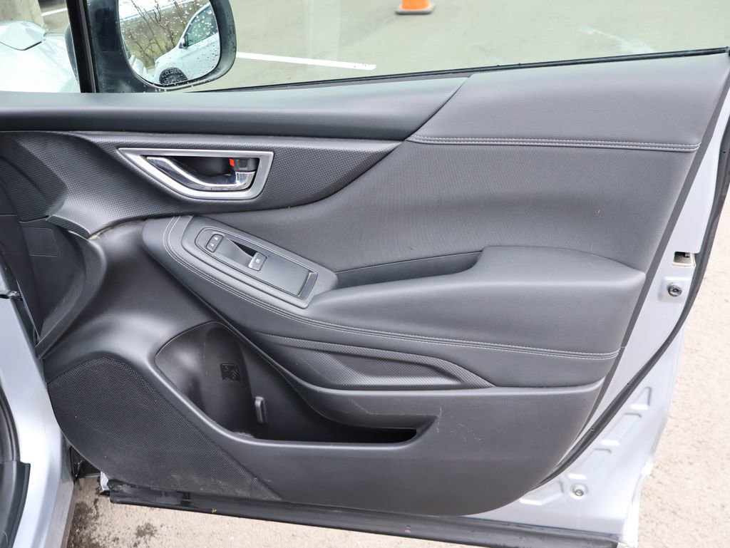 Used 2020 Subaru Forester Premium image 11