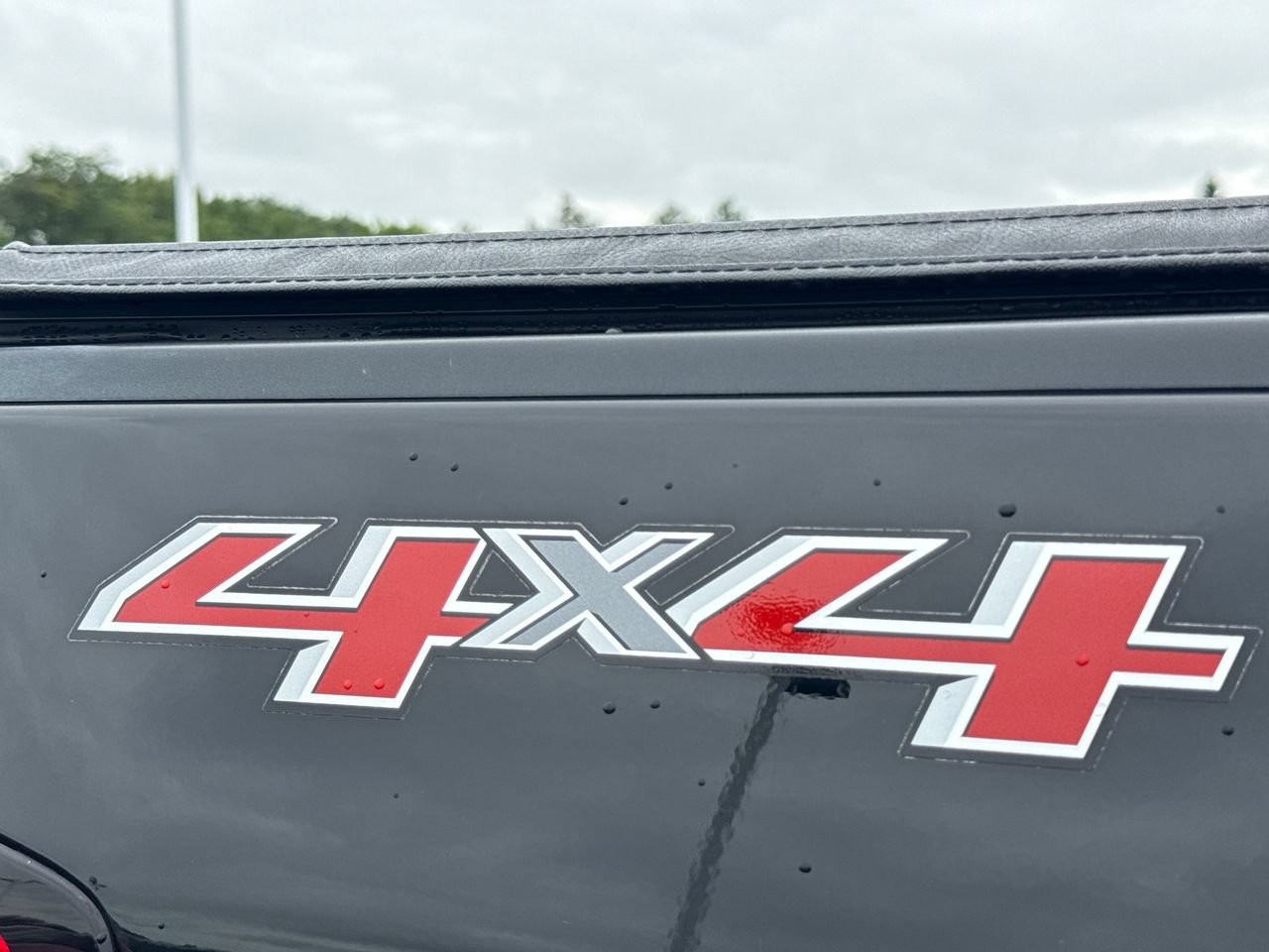 Used 2015 Chevrolet Silverado 1500 LS AWD/4WD image 10