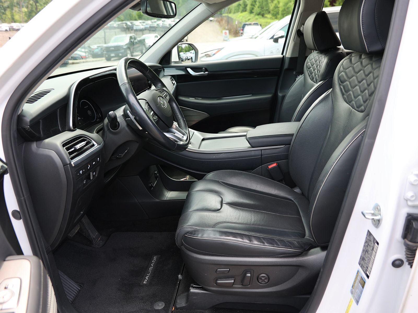 Certified 2021 Hyundai Palisade Limited AWD/4WD image 18
