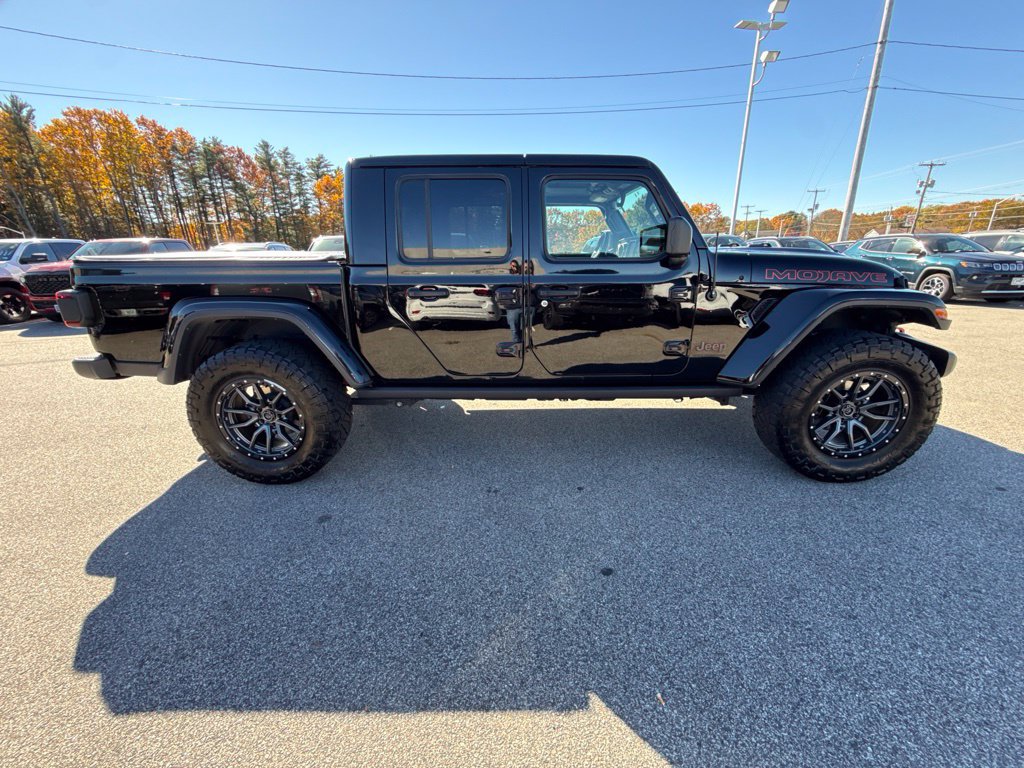 Certified 2023 Jeep Gladiator Mojave w/ LED Lighting Group AWD/4WD image 6