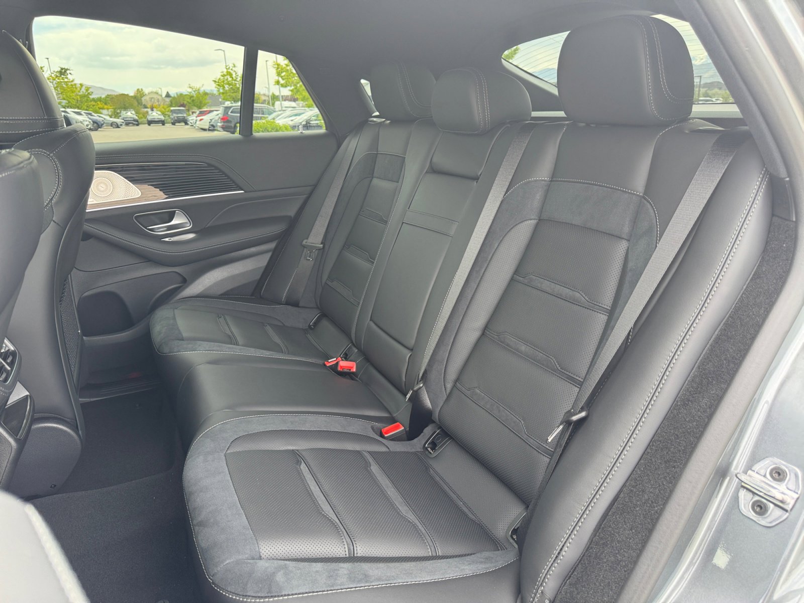 New 2026 Mercedes-Benz GLE 53 AMG 4MATIC Coupe image 17